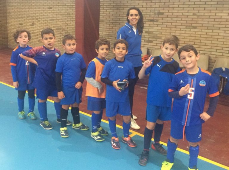 Cómoda victoria de los pequeños azules